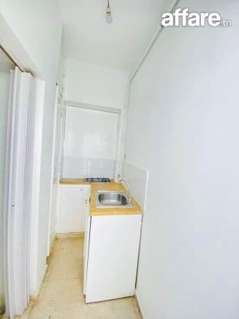 jolie studio s+0 a louer 