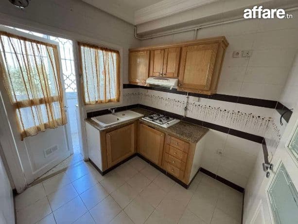 ENNASR 2 :  S+1   À LOUER 