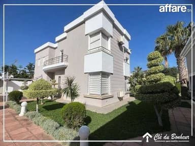 Deux Villas de 1000 m² à Chotrana 2