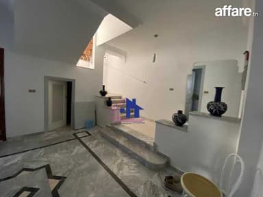 A vendre villa s+7 au Bardo