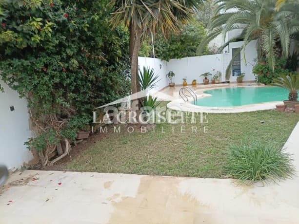 Villa s6 avec piscine à La Marsa MVL0094