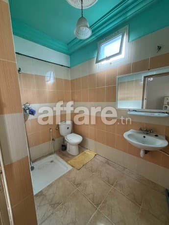 jolie studio meublée