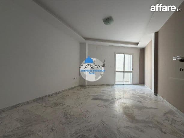 S+1 bureautique à Louer - proche du lycée de jeunes filles 