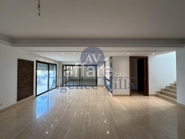 Duplex S+4 haut standing avec piscine au Lac 2