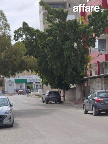 UN BEAU TERRAIN DE 740  m² A khezama_Est