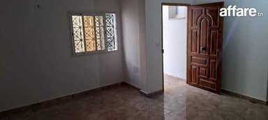 À vendre : Maison composée de 3 niveaux à Bhar Lazreg