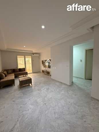 À LOUER : Un appartement S+2 ( meublé ) situé au Jardin de l