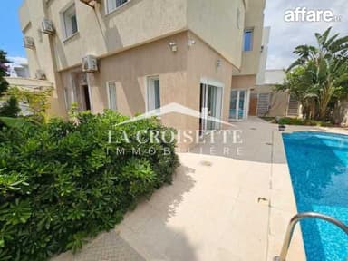 Villa S+5 avec piscine aux jardins de l’Aouina ZVL1694