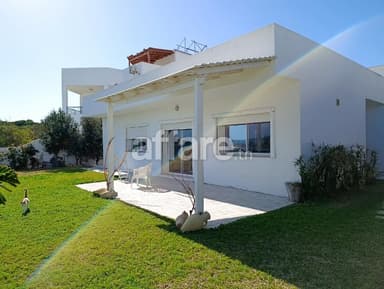 Une Villa Vue Mer à El Haouaria, 500m², Luxe