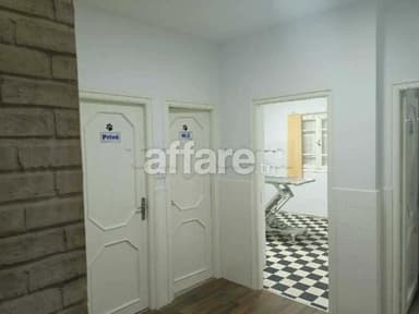 joli étage de villa Idéal pour usage bureautique