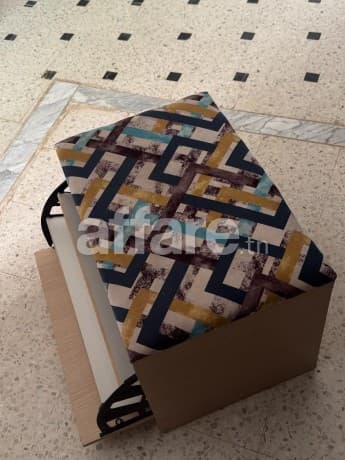 Meuble à chaussures pratique et élégant, idéal pour garder v