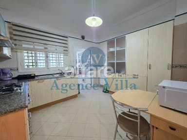 Appartement S+2 meublé avec vue mer à La Marsa Plage