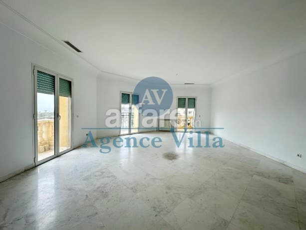  Appartement S+4 avec vue sur le lac aux Berges du Lac 2