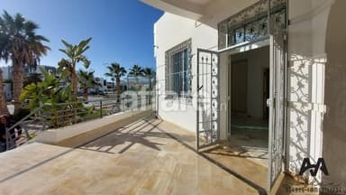 Bureau de 90m² à Mrezga