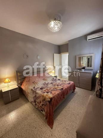 Chambre à coucher complète, en bon état