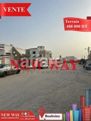 Terrain Fait l angle à Bouhsina dans un Quartier Résidentiel
