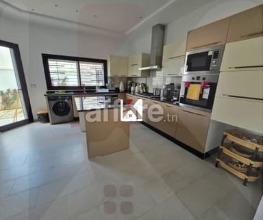 VILLA S+3 CITÉ LES PINS