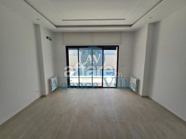 Villa plain-pied neuve à louer – La Soukra