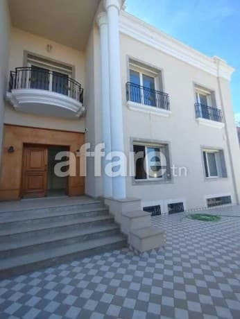 A vendre une Villa Prestigieuse à la Baie des Anges