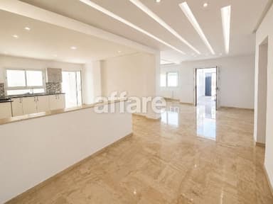 JARDINS D EL MENZAH 2 REZ-DE-CHAUSSÉE DE VILLA S+4 A LOUER