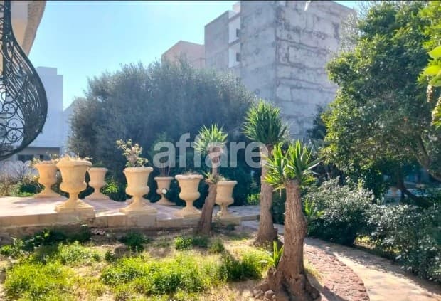 villa de type s3  a chott meriem 4000m²