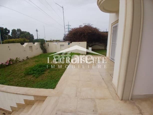 Triplex s4 avec jardin à Ain Zaghouan nord MTRL0047