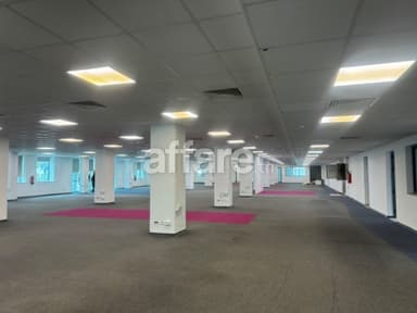 Spacieux open space 1300 m² à Charguia 2