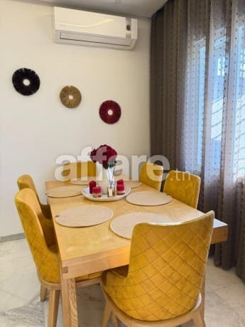 Salle à manger moderne État impeccable