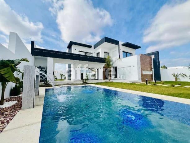 V578 Villa VERONIQUE