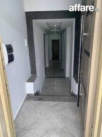 VILLA 500m² h. STANDING NEUVE À MORNAG