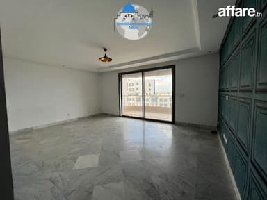 A louer S+2 lumineux à Route Touristique 