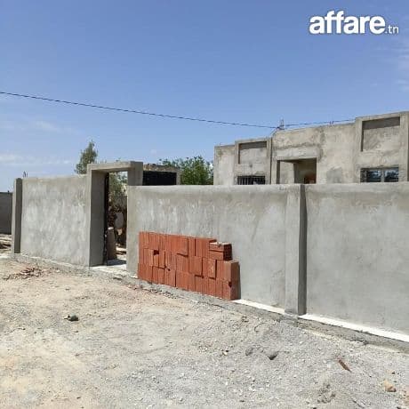 AV villa de 400m pas loin de hammamet yasmine 