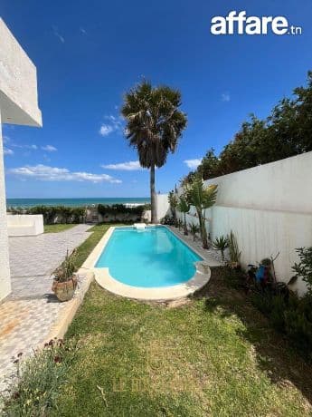 Pour Vos Vacance : Villa S+3 Pied Dans L'eau Avec Piscine 