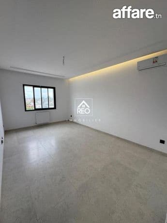 À LOUER : Un appartement S+2 situé à La Nouvelle Soukra ( Ja