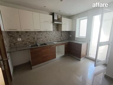 🏠 Jardins d'el Menzah 2 à louer joli RDC villa S+3