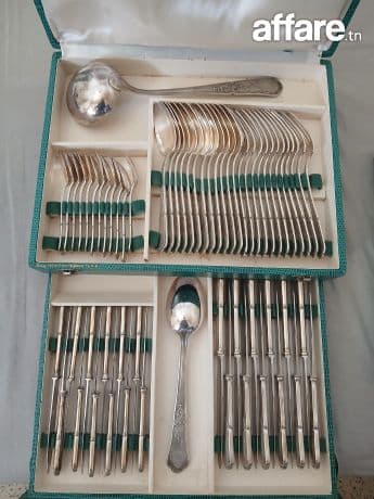 Ménagère en argent 75 pièces