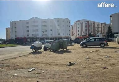 Urgent forssa lot terrain R4 1200 M2  , 3façades  cité riad