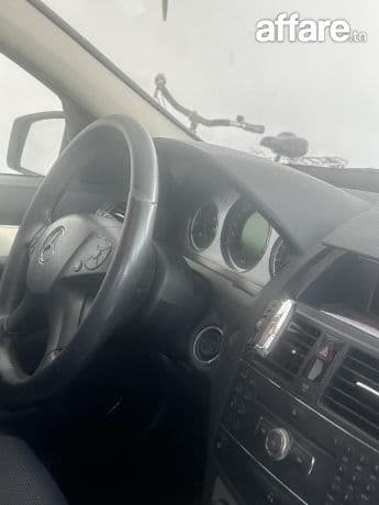 A vendre mercedes c 180