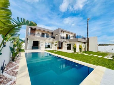 V597 Villa OASIS