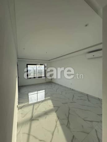 ENNASR 2 APPARTEMENT S+3 A LOUER