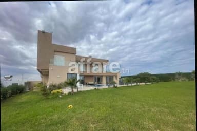 Magnifique villa avec piscine à RMILA pré Mall of Sousse