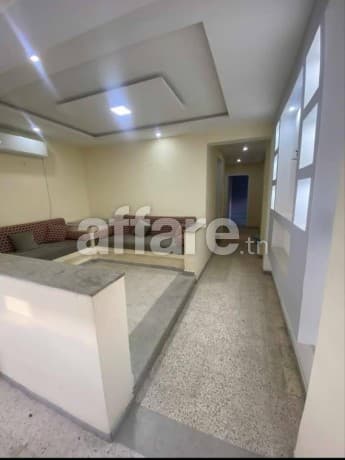 Un étage de villa S+3 à KSAR SAID 1