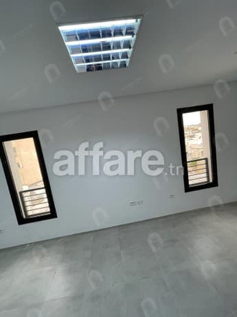 A vendre Bureau H+1 au bardo avenue hbib borguiba