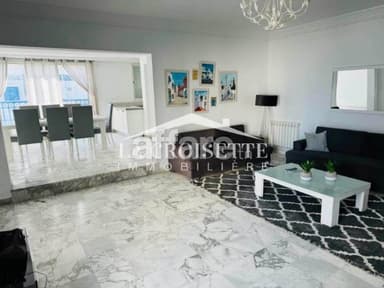 Duplex s3 semi-meublé vue sur mer à Gammarth MDL0313