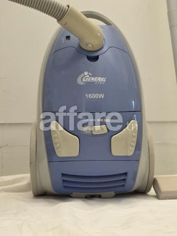 Aspirateur Importe de l Allemagne 1600W