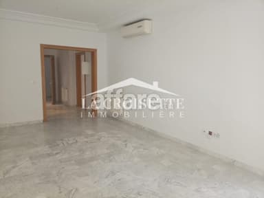 Appartement s2 avec terrasse au Lac2 MAL2244