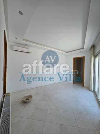Superbe appartement S+2 avec terrasse et vue mer