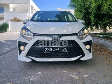 TOYOTA AYGO PREMIÈRE MAIN EN ÉTAT NEUF