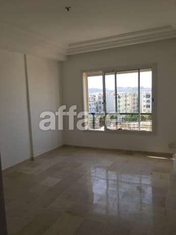 Appartement S+1 semi meublé à Borj Louzir