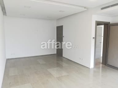 Joli bureau 118 m² ths au lac 2